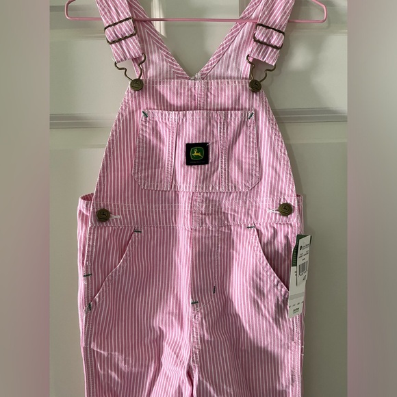 New Girl’s John Deere pink & white striped overalls 4T pockets adjustable straps - Picture 5 of 7